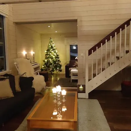 Aada By The Slopes Villa *