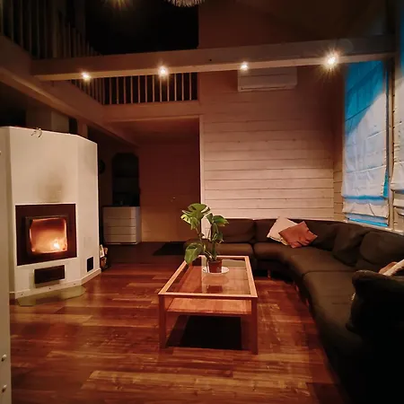 Aada By The Slopes Villa